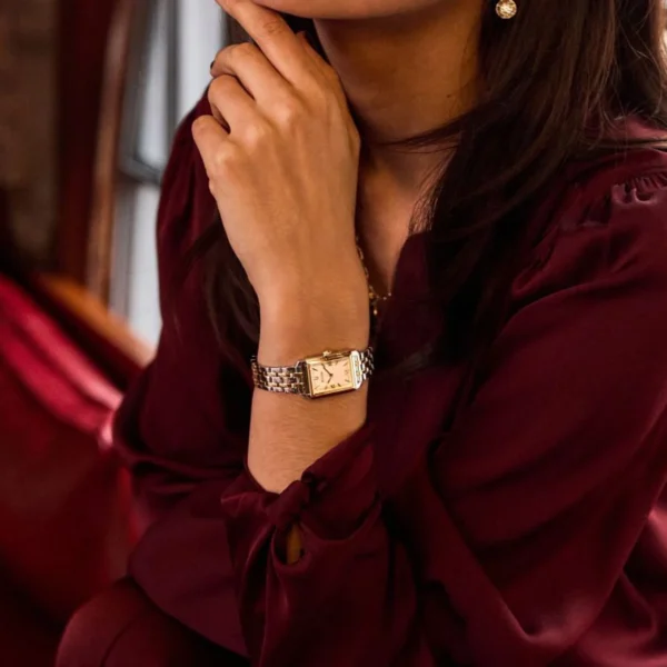 Relógio Bulova Feminino Analógico Metal Bicolor -  98L308 - Imagem 2